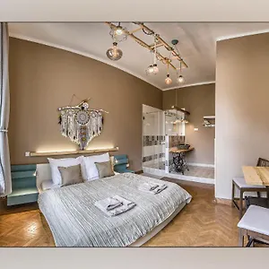 vizitați hotelul